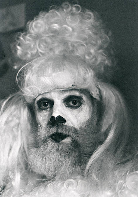 Omslag till boken Kjartan Slettemark Konsten att falla